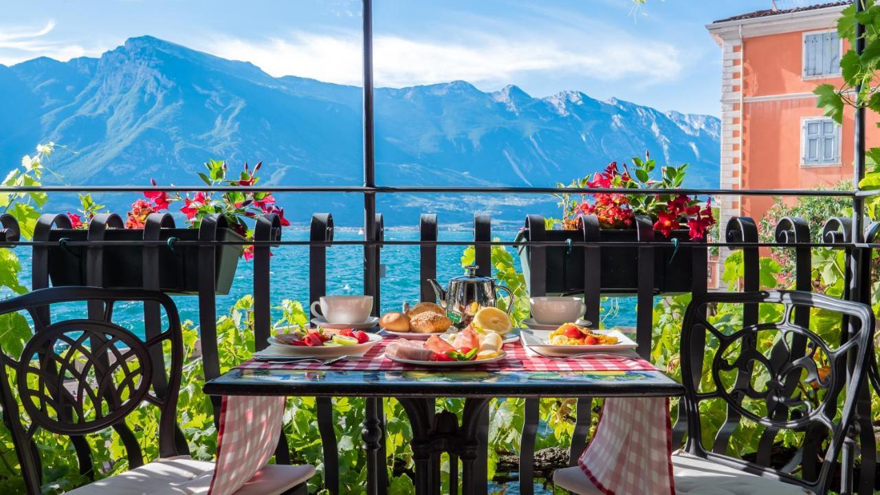 Albergo Ristorante Montebaldo Limone sul Garda Exterior foto