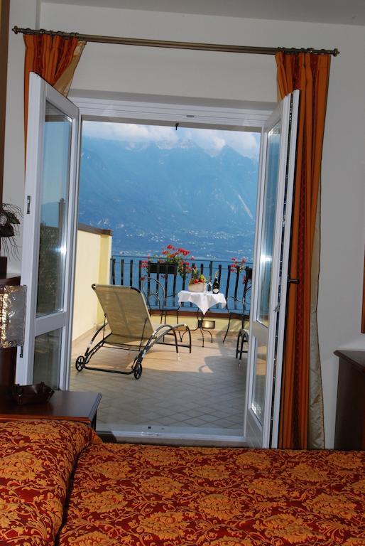 Albergo Ristorante Montebaldo Limone sul Garda Exterior foto
